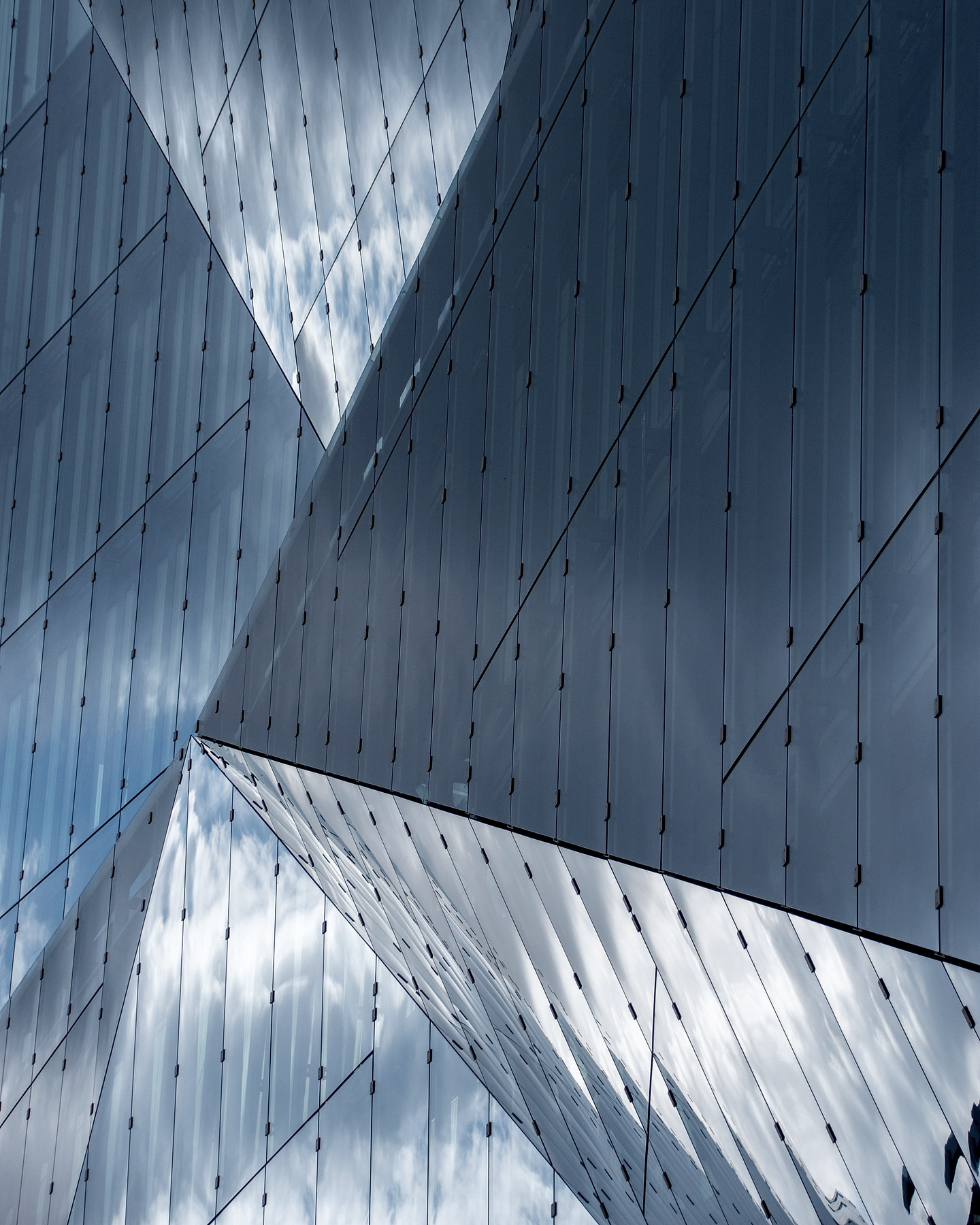 AI-generated metal facade detail used for Metalux studio story